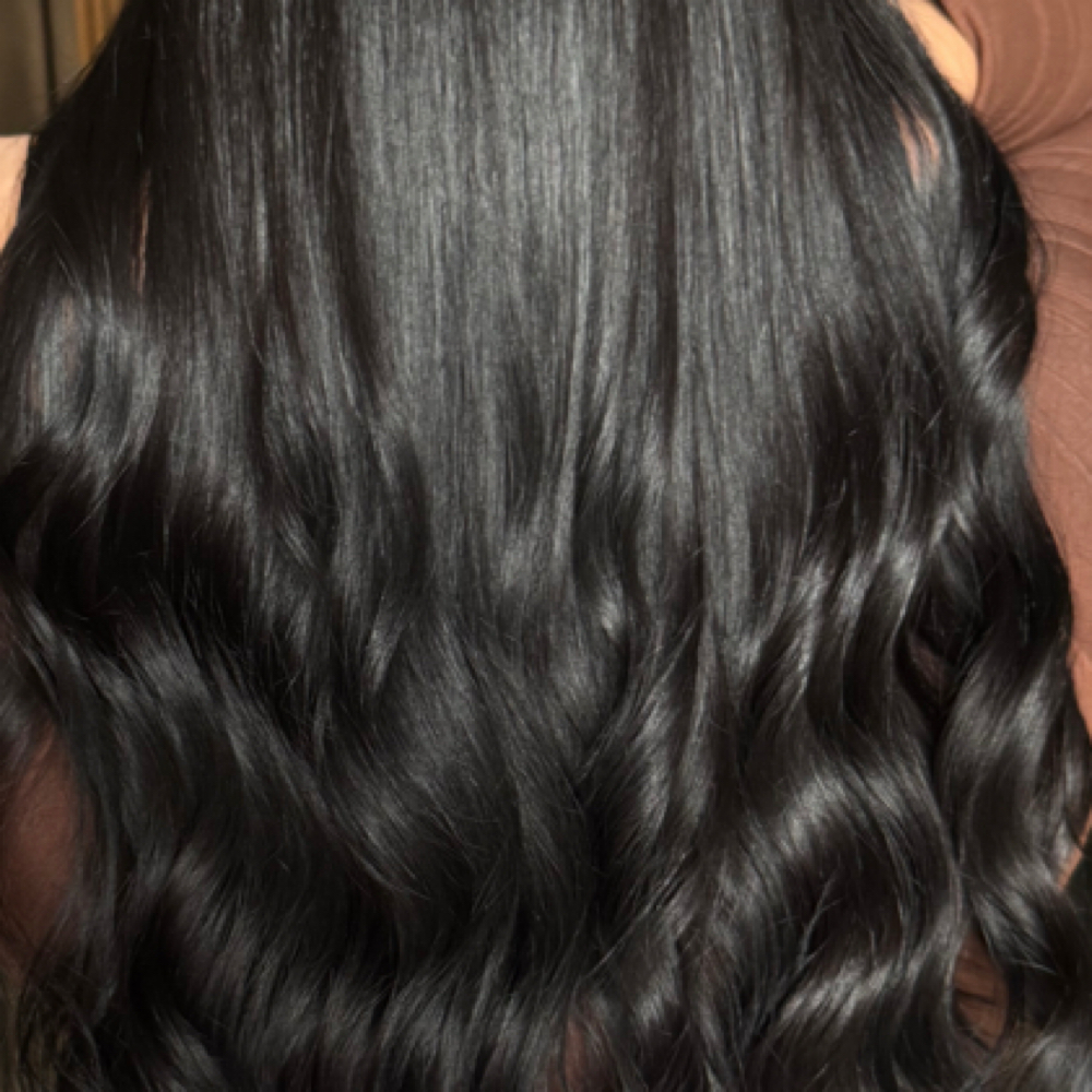 Hydrating Hair Treatment at Itzel’s Hair Studio in Alton, TX