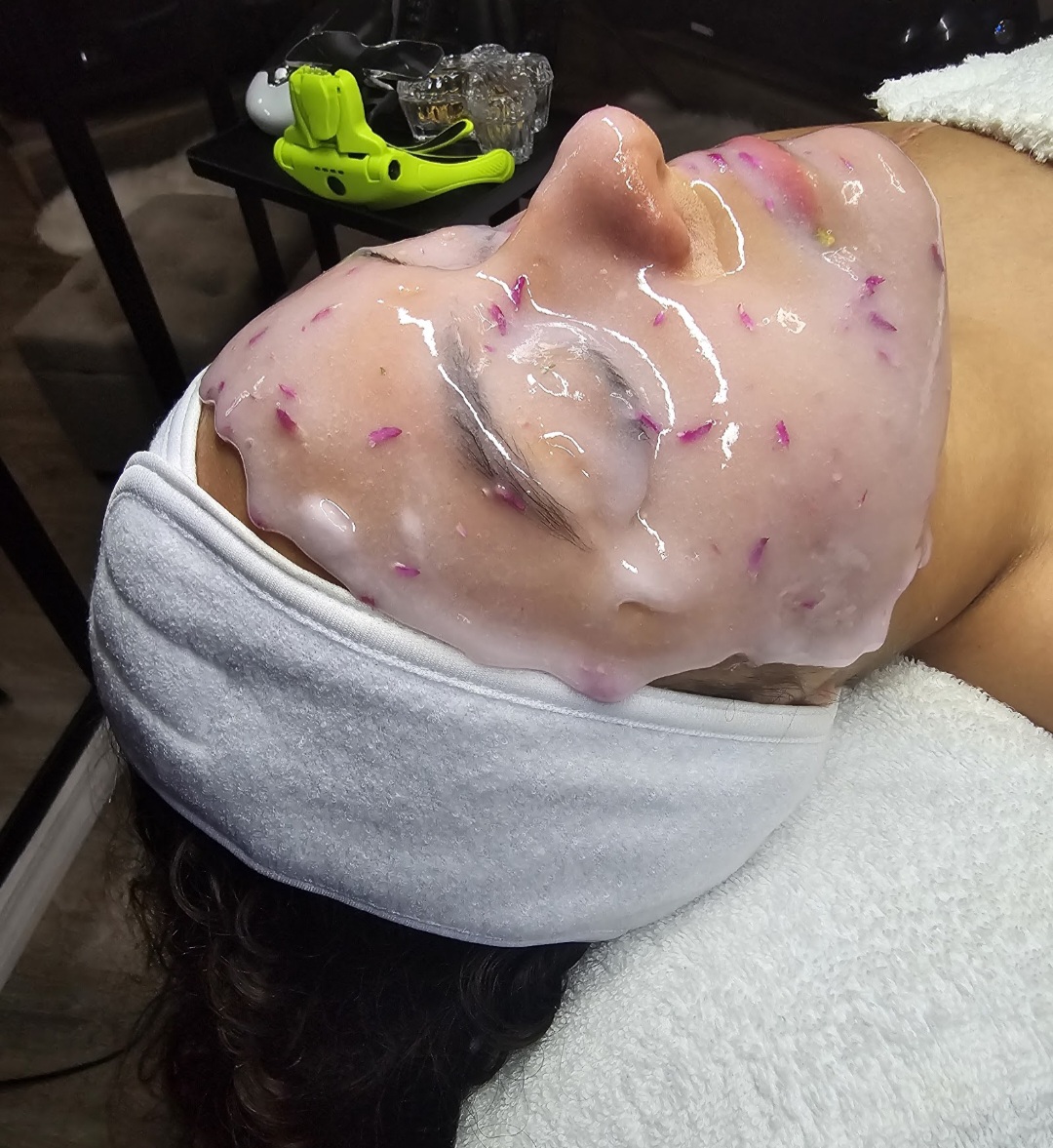 Pick Me Up Mini Facial at Powder Me_813 Spa & Beauty Services in Wesley Chapel, FL