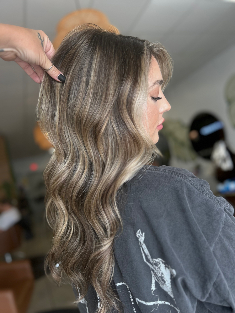 Shampoo & Style