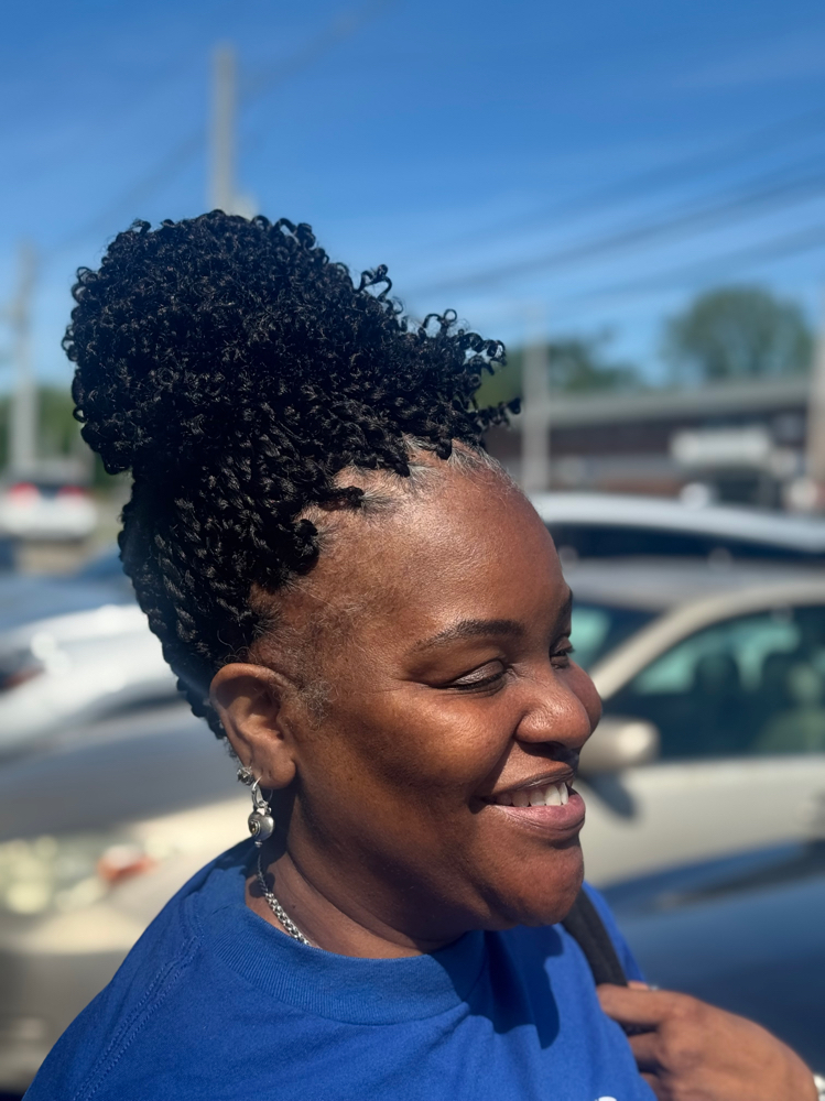 Crochet Braids at Beauty By Tati in Kansas City, KS