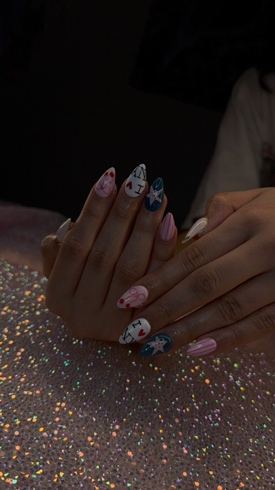 Med Set W/nail Art, Bling Nails, Multiple Designs