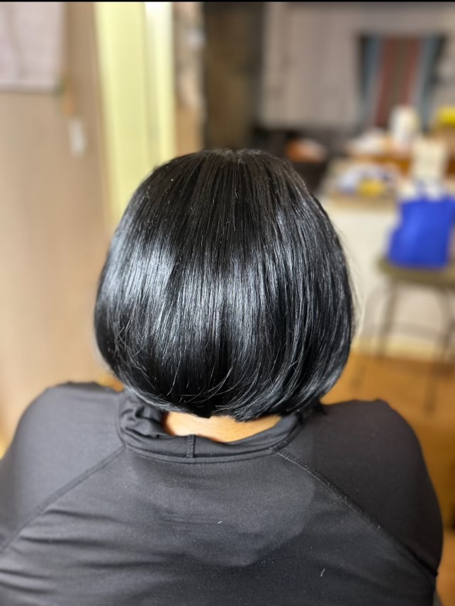 Bob Sew-in at DEE3 STYLEZ in Milwaukee, WI