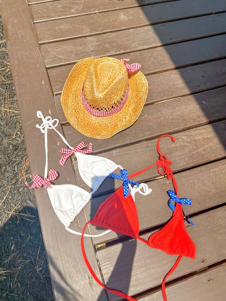 Red White & Bronze
