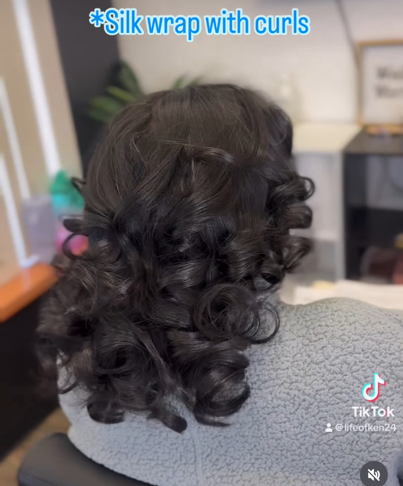 Silk Wrap With Curls