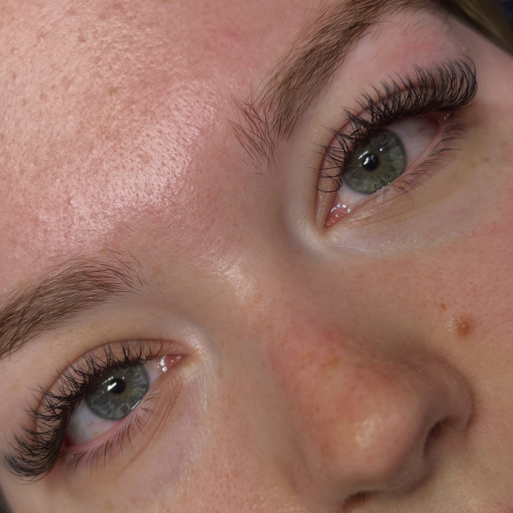 Hybrid Lash Full Set