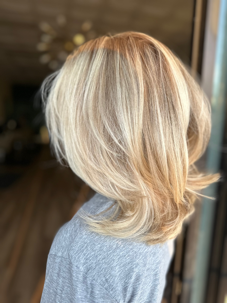 Shampoo, blowout, and style(RB)