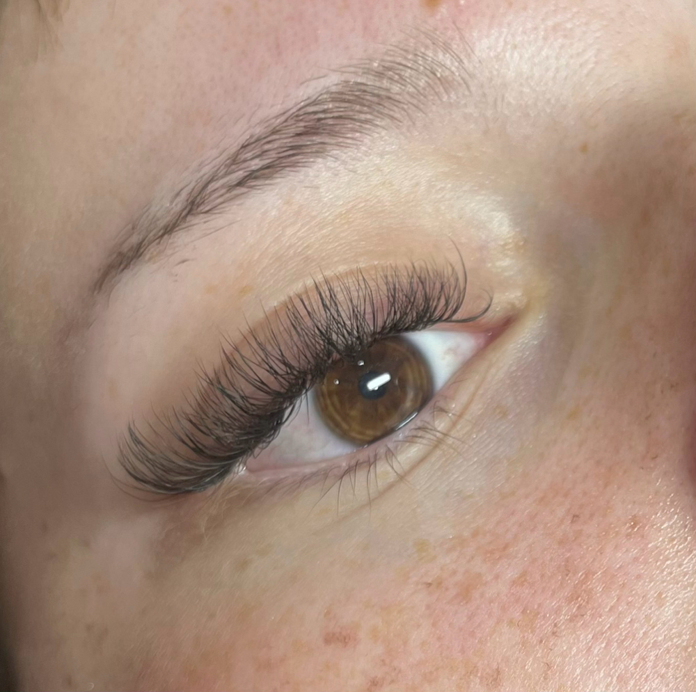 Hybrid Full Set at glossandglow.ko in Plainfield, IN