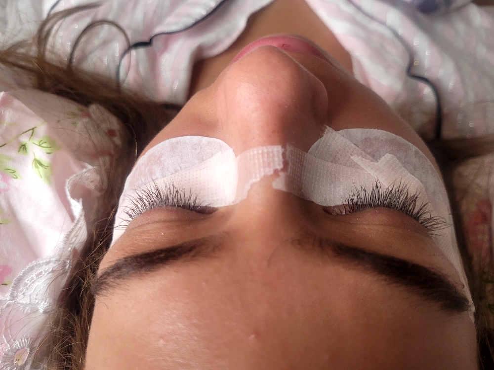 Lash Removal