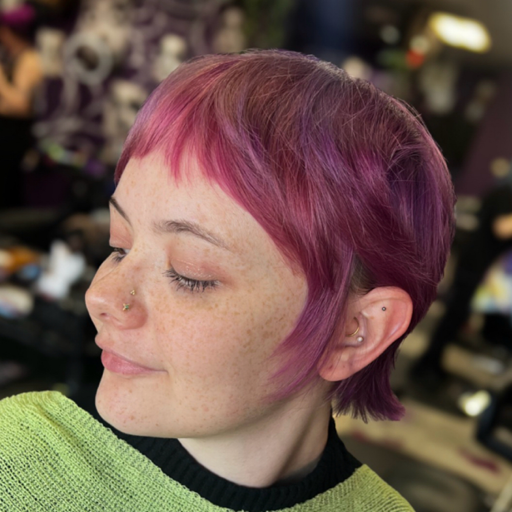 Bang Trim at Dyed darling in Las Vegas, NV