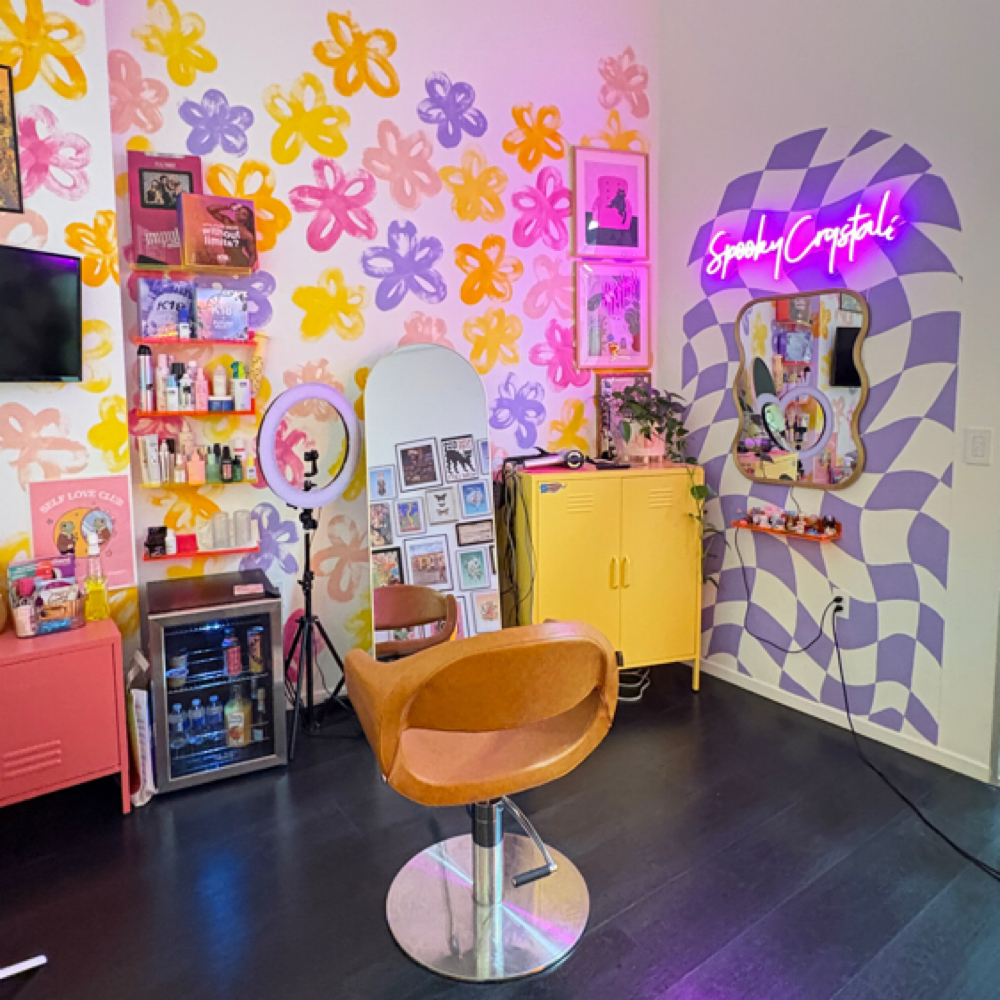 In-Person Consult- Weekdays ONLY at spookycrystals in Encino, CA