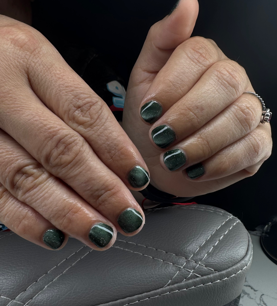 Solid Color Gel Manicure at miaxclaws in Baytown, TX