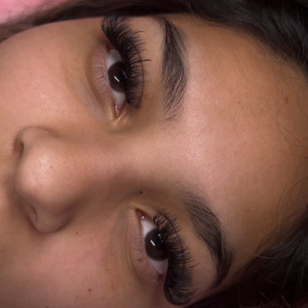 Uv Lash Set at Lashed Out Beaut in guymon, OK