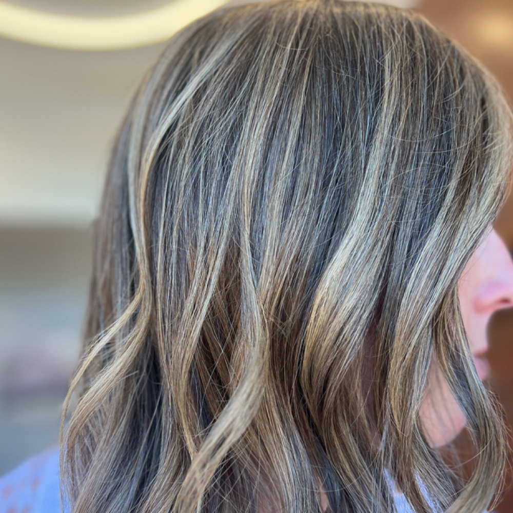 Highlight And Style Experience at Kayla Wise in Fort Worth, TX