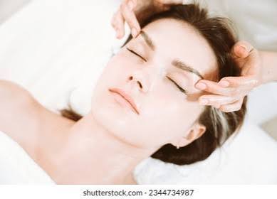 BRAZILIAN FACIAL LYMPHATIC DRAINAGE