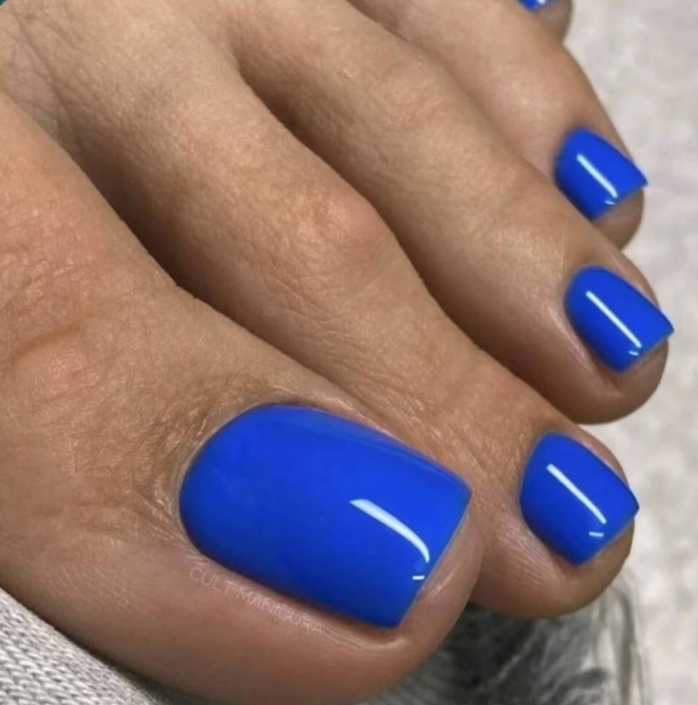 Basic Pedicure Regular Polish