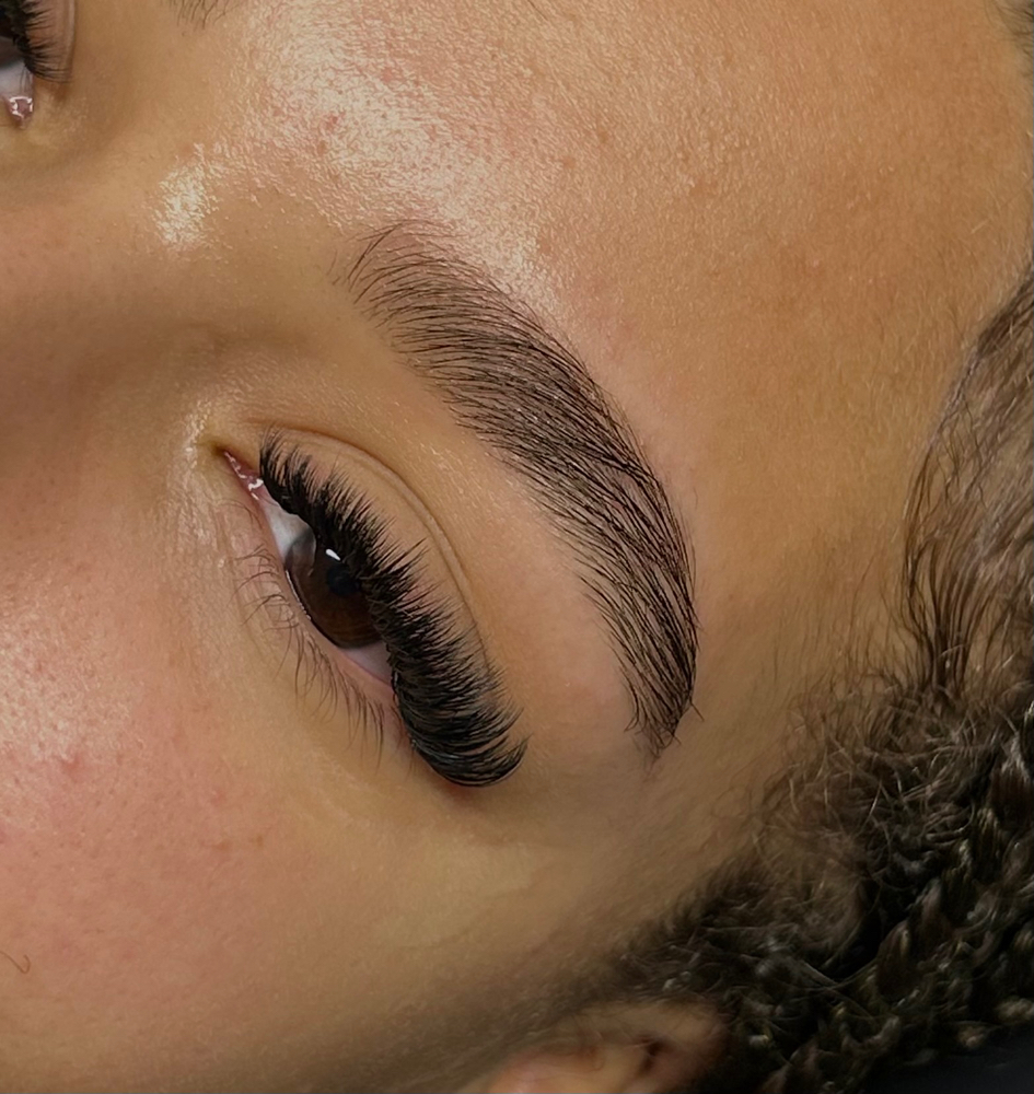 Volume Lash Extensions