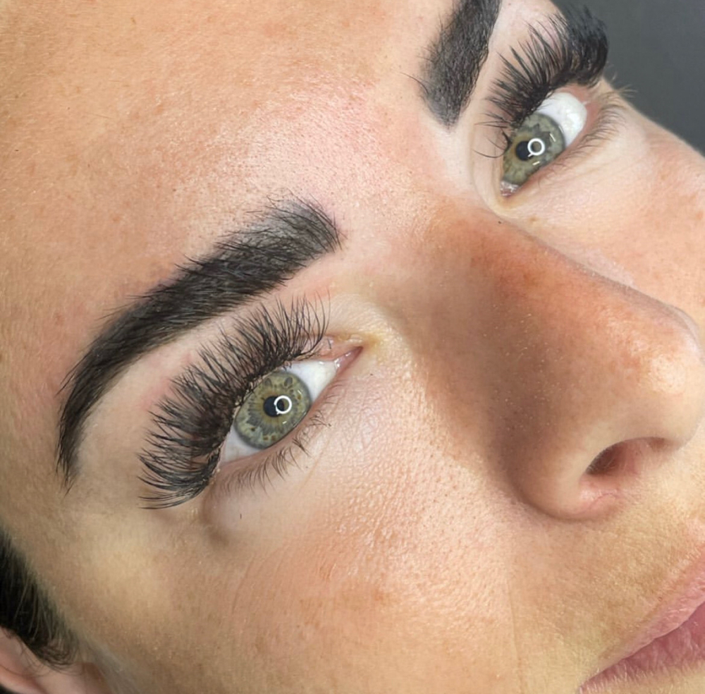 Brow Tint + Shape