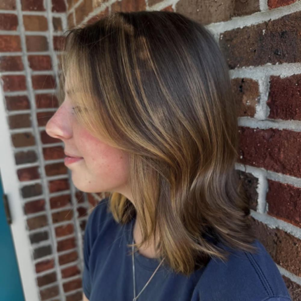 Accent Highlight at Tay Does Hair in Conway, SC