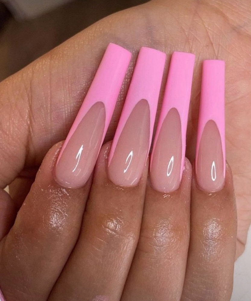 French Tip ($2 Per Nail)