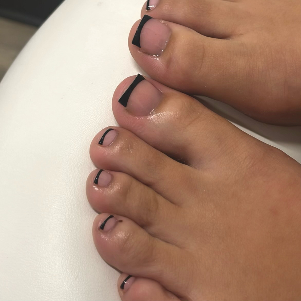 Partial Acrylic Pedicure