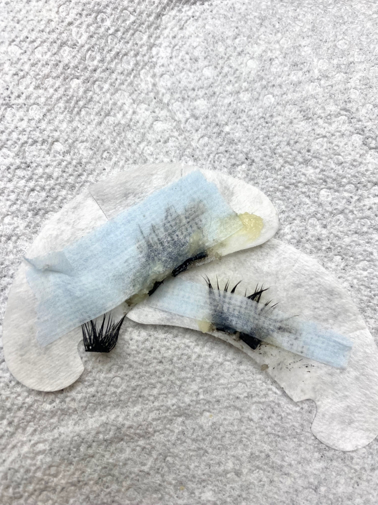 Lash Removal