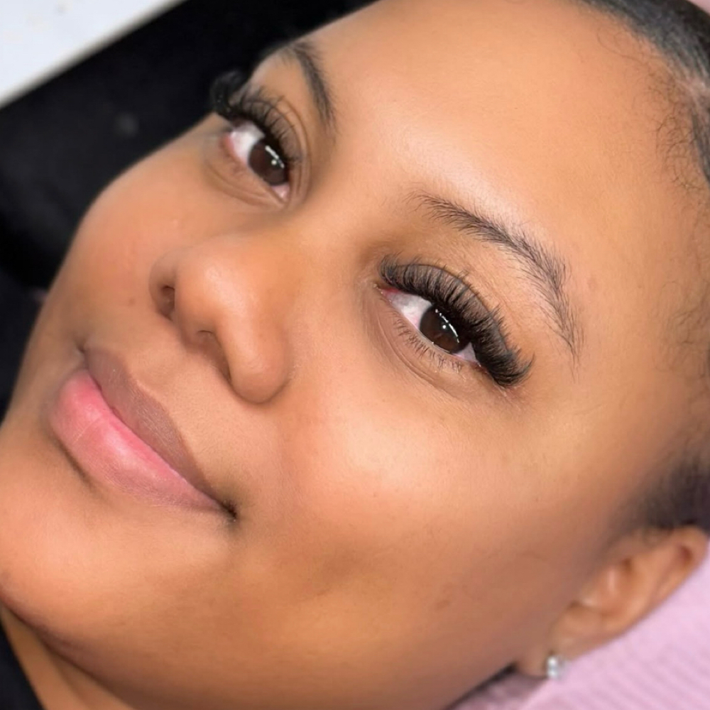 𝙀𝙓𝙏𝙀𝙉𝙎𝙄𝙊𝙉 𝙍𝙀𝙈𝙊𝙑𝘼𝙇 at Mckenzie Artistry in Norfolk, VA