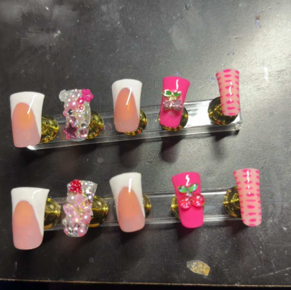 Custom Press on Nails at BeYOUtiful Units in Lexington, KY
