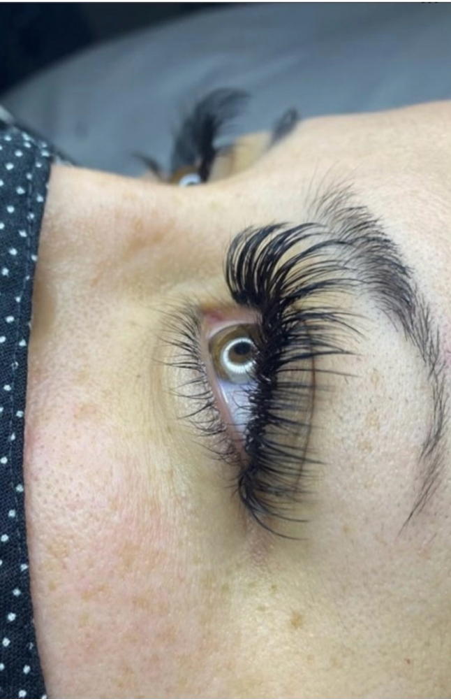 New set 6-D eyelash extensions