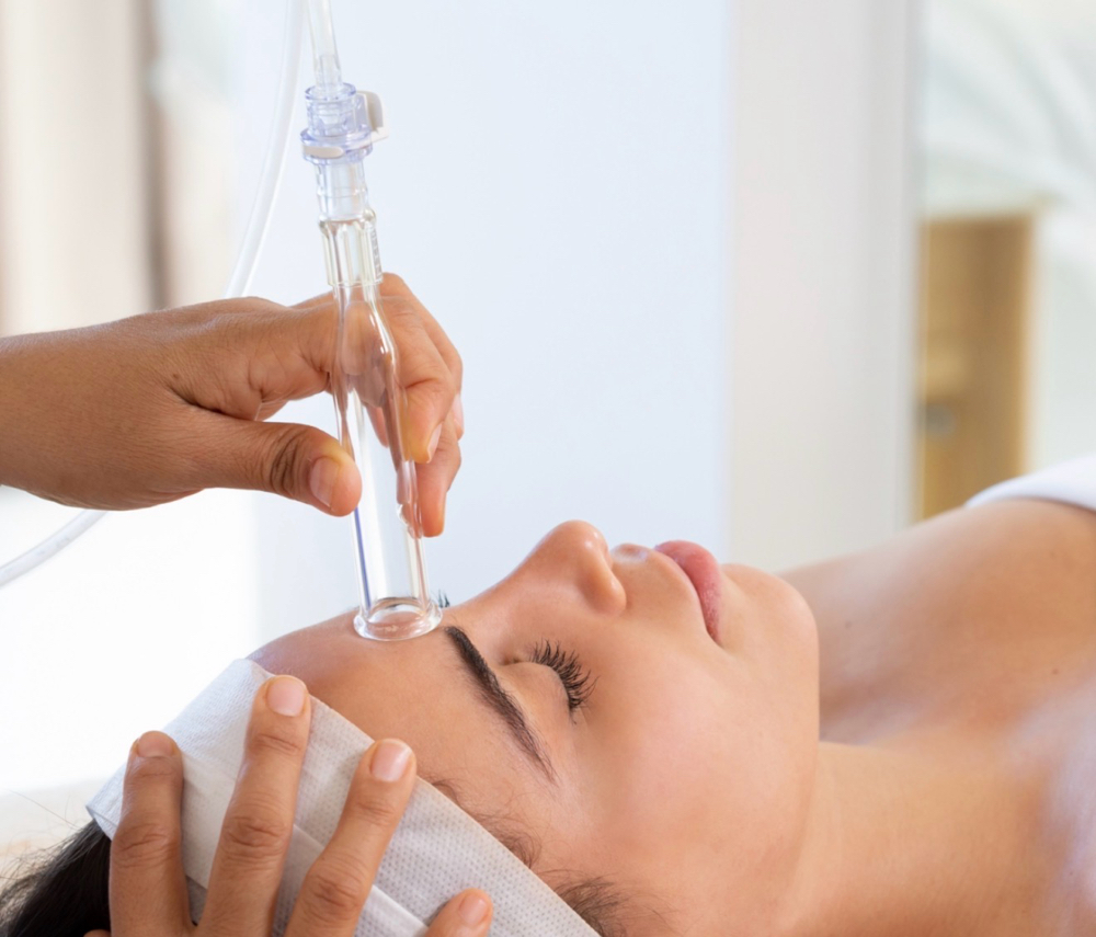 Platinum Hydrafacial-75 Min