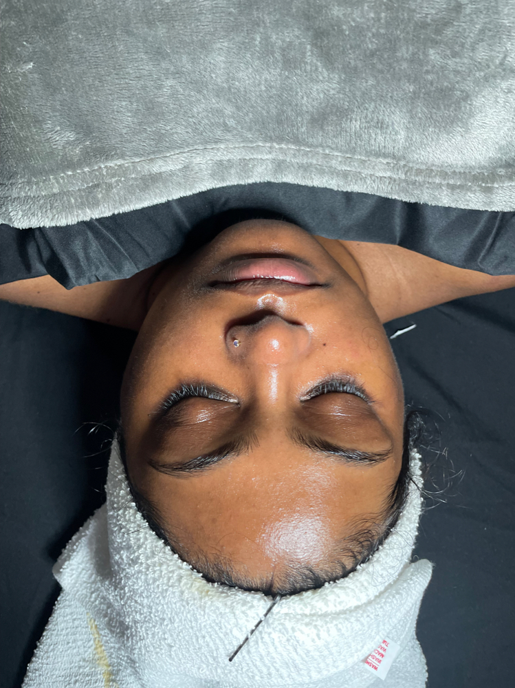 New Client Glow Facial