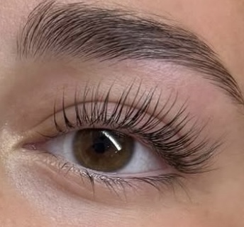 Lash Lift + Tint