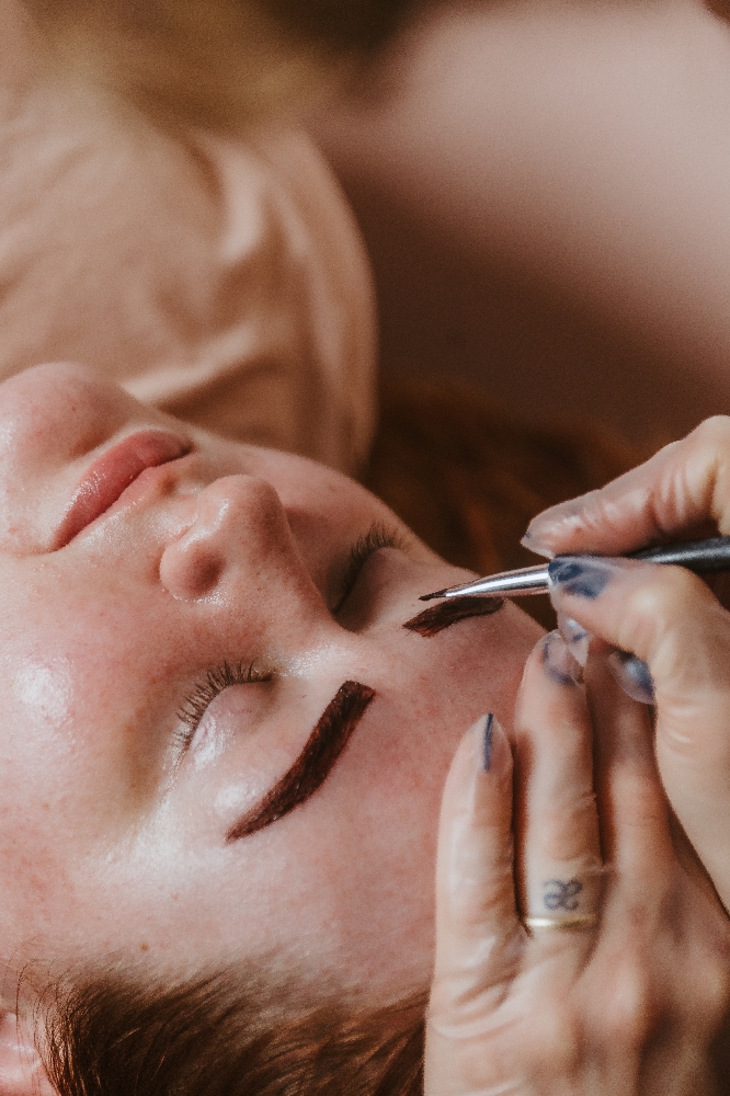 Brow Tint