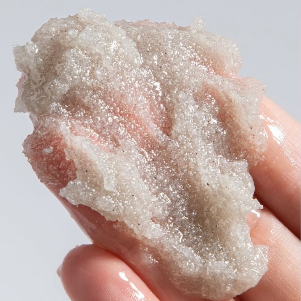 Exfoliating Body Polish Add-On at Worthy Beauty in Midland, MI