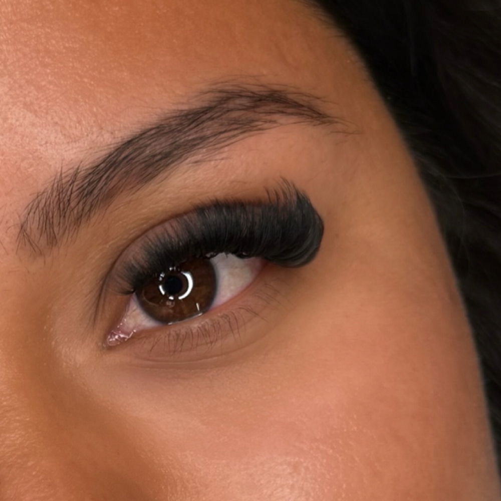 Volume / Wispy Volume at More Than Eyes by Jas in Surprise, AZ