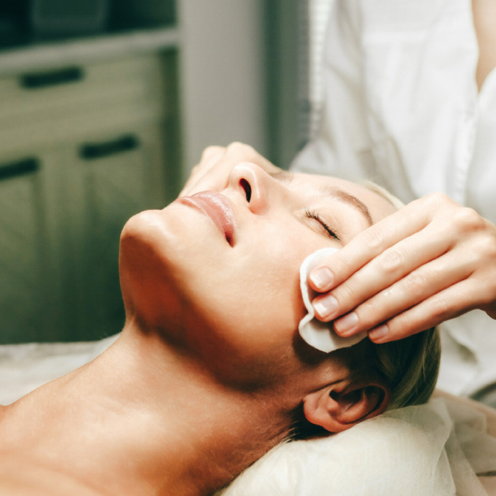 Deluxe Facial – Glass Skin Focus at MoonSun Esthetics in Lexington, KY