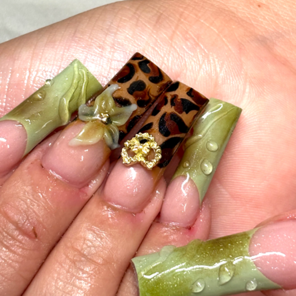 XL Acrylic Nails at saltunails in Naugatuck, CT