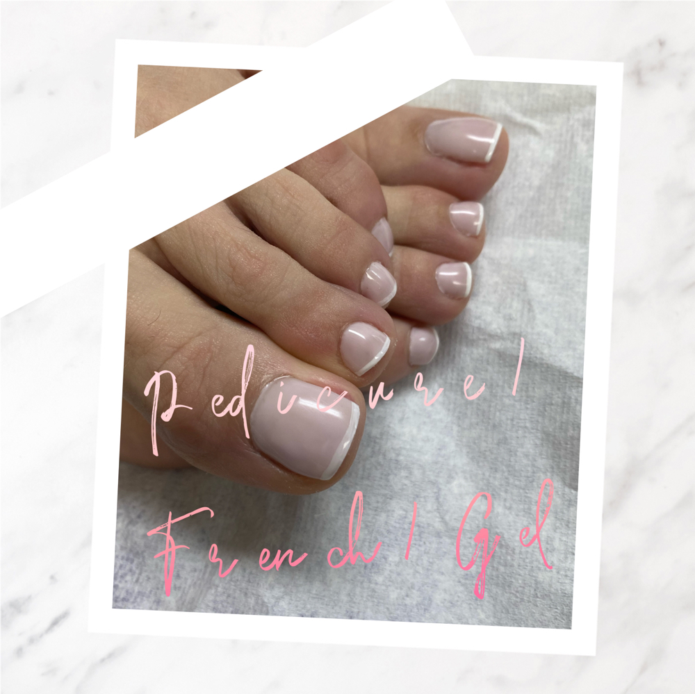 Gel French Pedicure