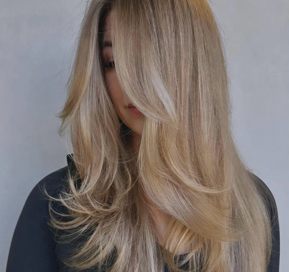 WOMENS HAIRCUT