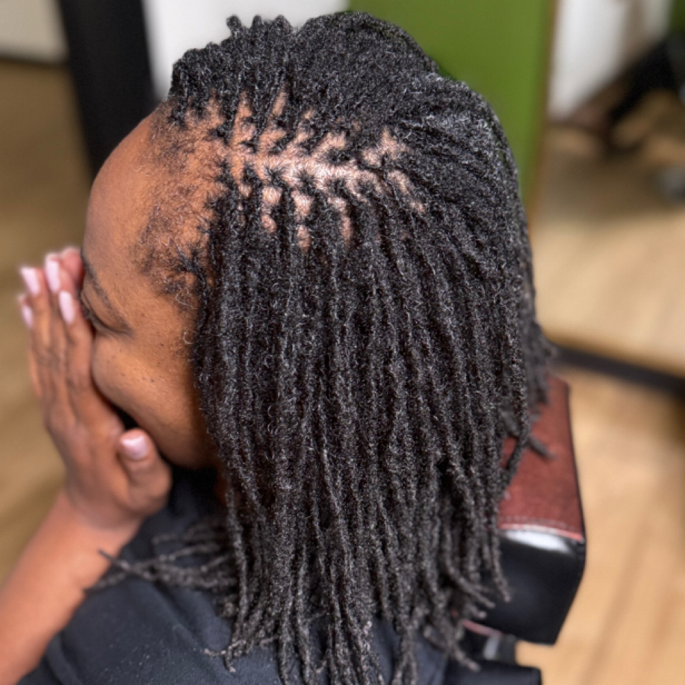 Microlocks Retightening at Royal Roots Loc Experience in Chester, VA