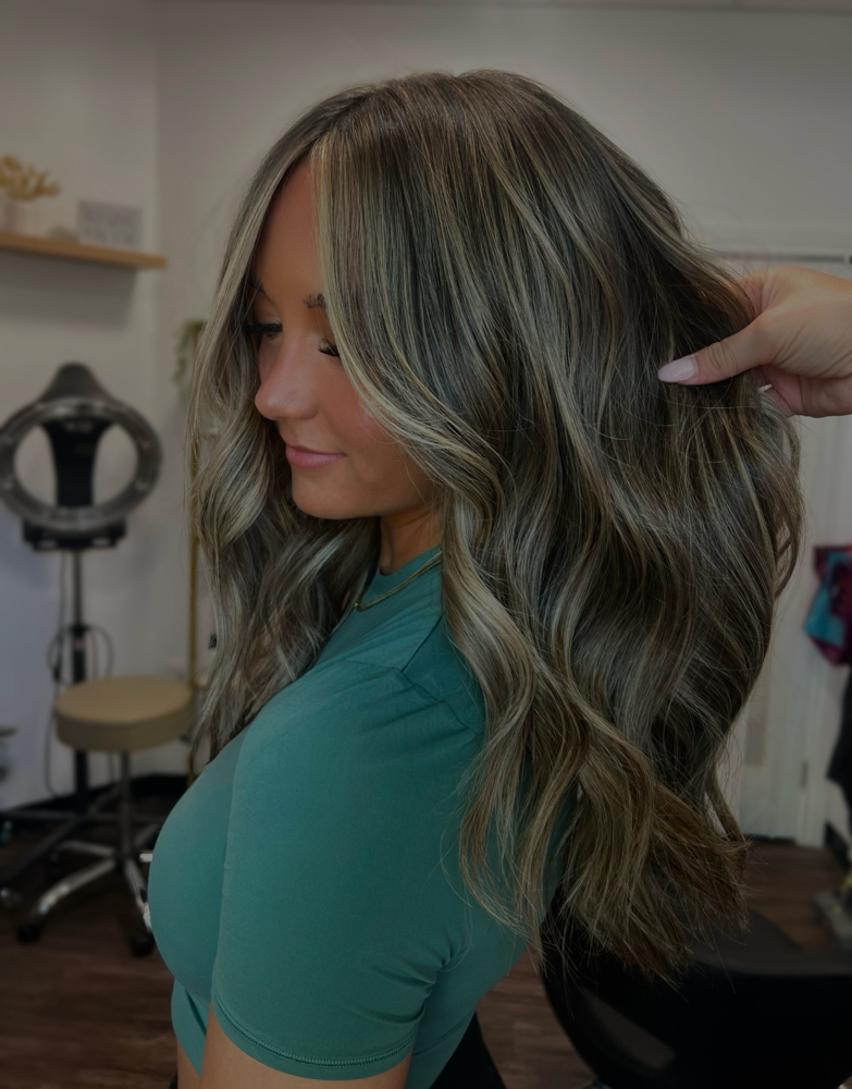 Haircut w/ Blowout
