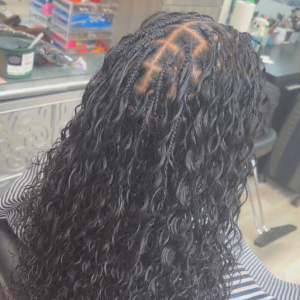 Miracle Knots at Everything Braids in Maitland, FL
