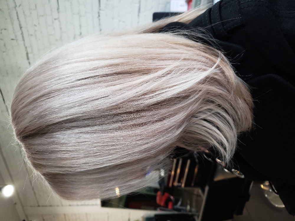 Bleach & Tone Roots To Ends Hourly