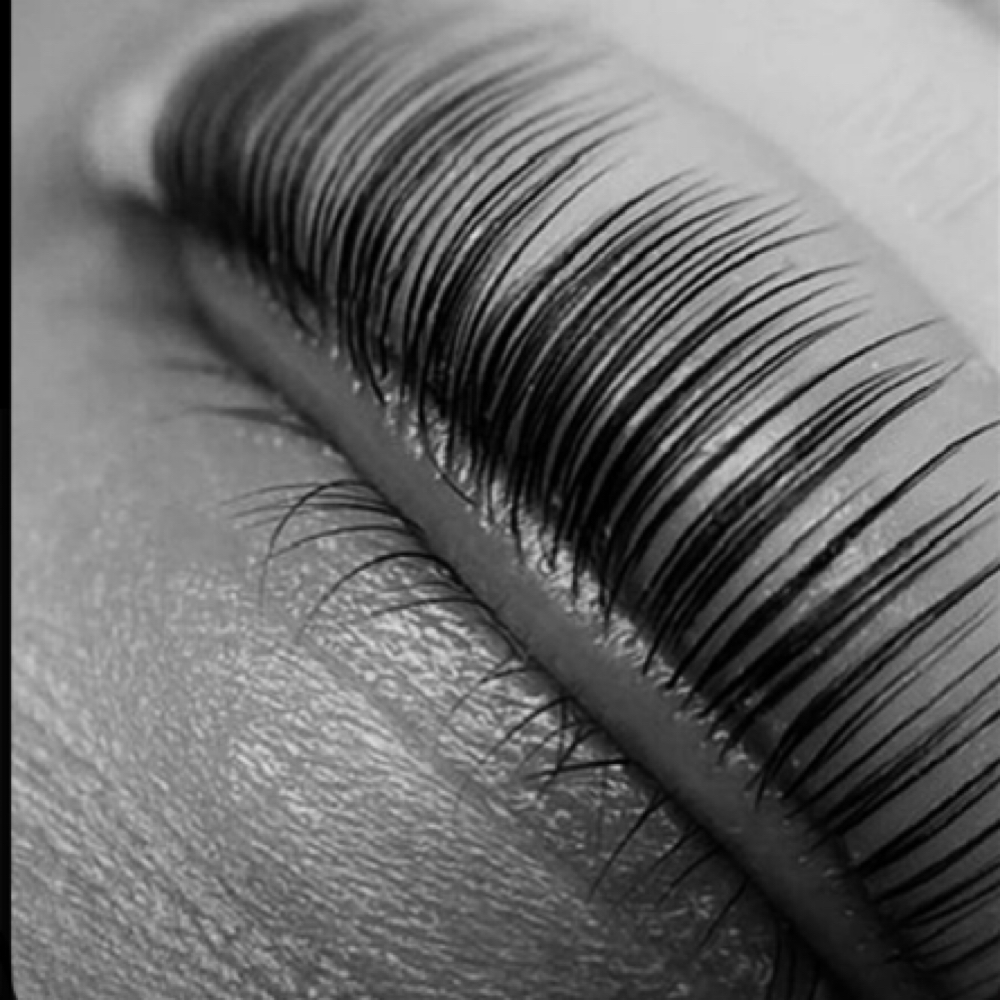Lash Lift at Luxe Esthetics in 95688