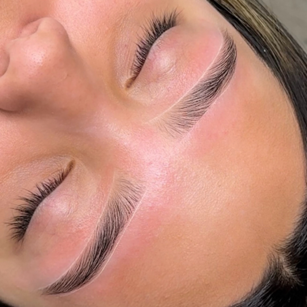 Teen Brows Wax & Shape at 816BROWS in North Las Vegas, NV