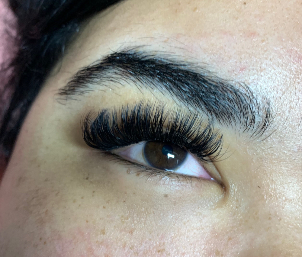 Volume Lash Extension Fill-In