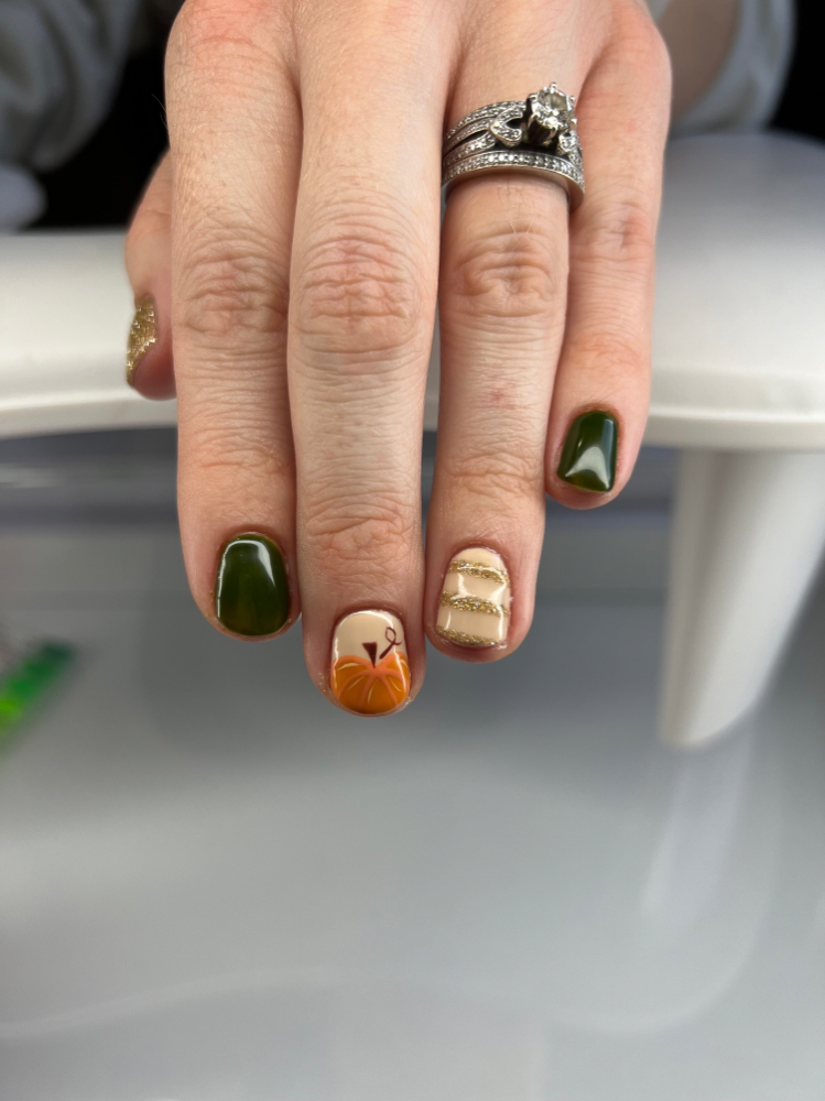 Gel Manicure (natural nail)