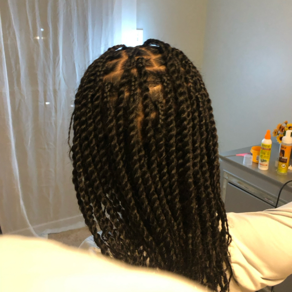 NATURAL HAIR TWISTS at Burma The Braider