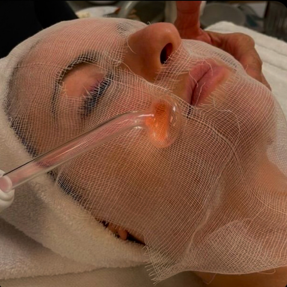 High Frequency at Luminous Beauty Studio in Worth, IL