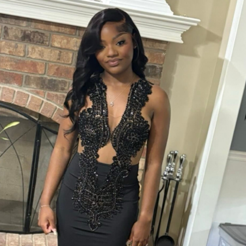 The Teen Glam Experience at Lynesha De’She Artistry in Kansas City, MO