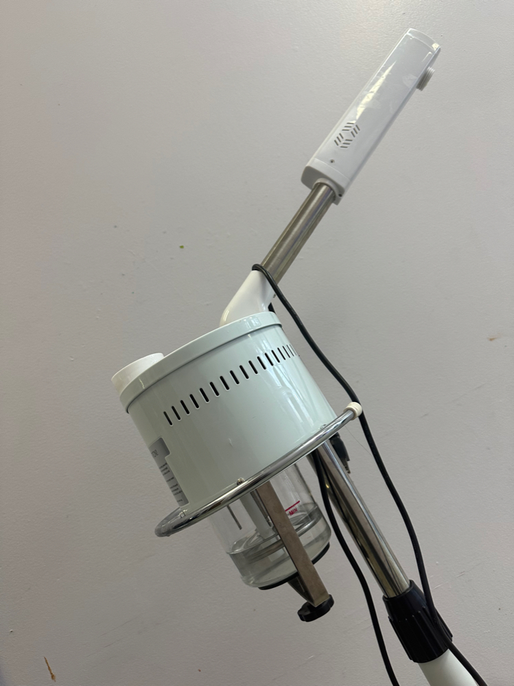 Deep Steam Treatment at Lee The Hair Magician LLC in Detroit, MI